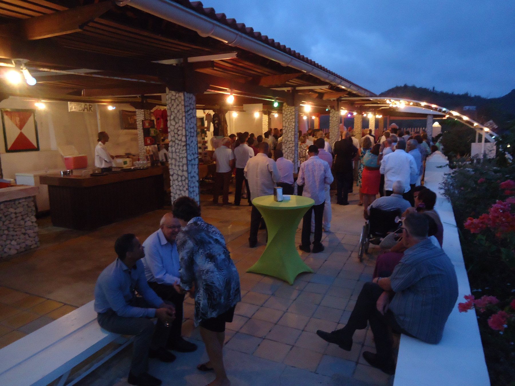 Un evento sosial na Mangazina di Rei den anochi
